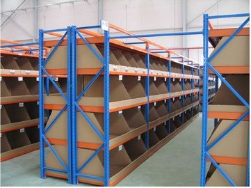 Cửa hàng có thể điều chỉnh cầu thang máy thùng carton lưu trữ với thép / tấm gỗ