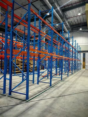 Mua Tối đa hóa không gian kho với hệ thống kệ pallet chịu tải nặng. Khả năng chịu tải cao, thiết kế có thể điều chỉnh và tương thích với xe nâng sản xuất trực tuyến