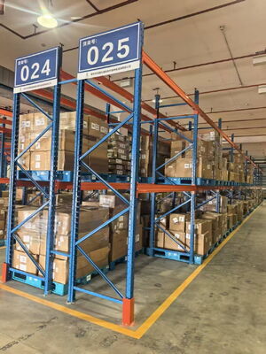 Mua Thang bệ nhựa chọn trọng lượng cao, 100% tiếp cận pallet, năng suất tối đa. sản xuất trực tuyến