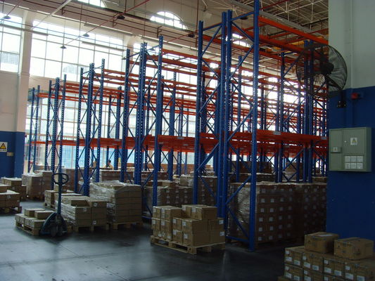 Mua Sơn tĩnh điện Double Deep Pallet Rack chống gỉ 2000KG cho nhà máy sản xuất trực tuyến