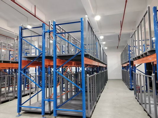 Hệ thống lưu trữ cuộn vải tùy chỉnh với xe nâng hoặc vận hành AGV cho không gian kho vừa và nhỏ