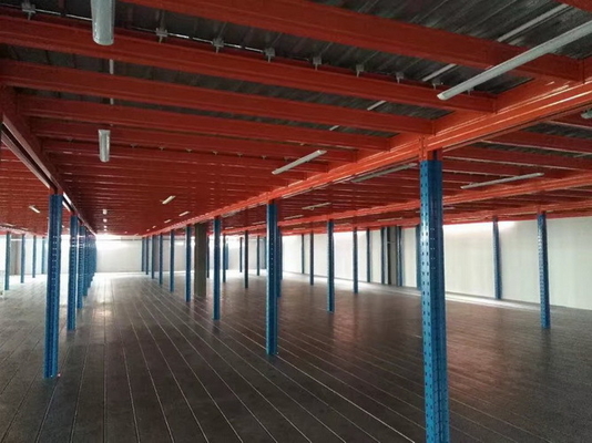 Sàn lửng công nghiệp bằng thép nhiều tầng hạng nặng / trung bình với màu Xanh lam và Cam