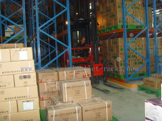 Kho chứa pallet Rất Hơi Giãn Treo Racking Hệ thống Quản lý Kho bãi Orange